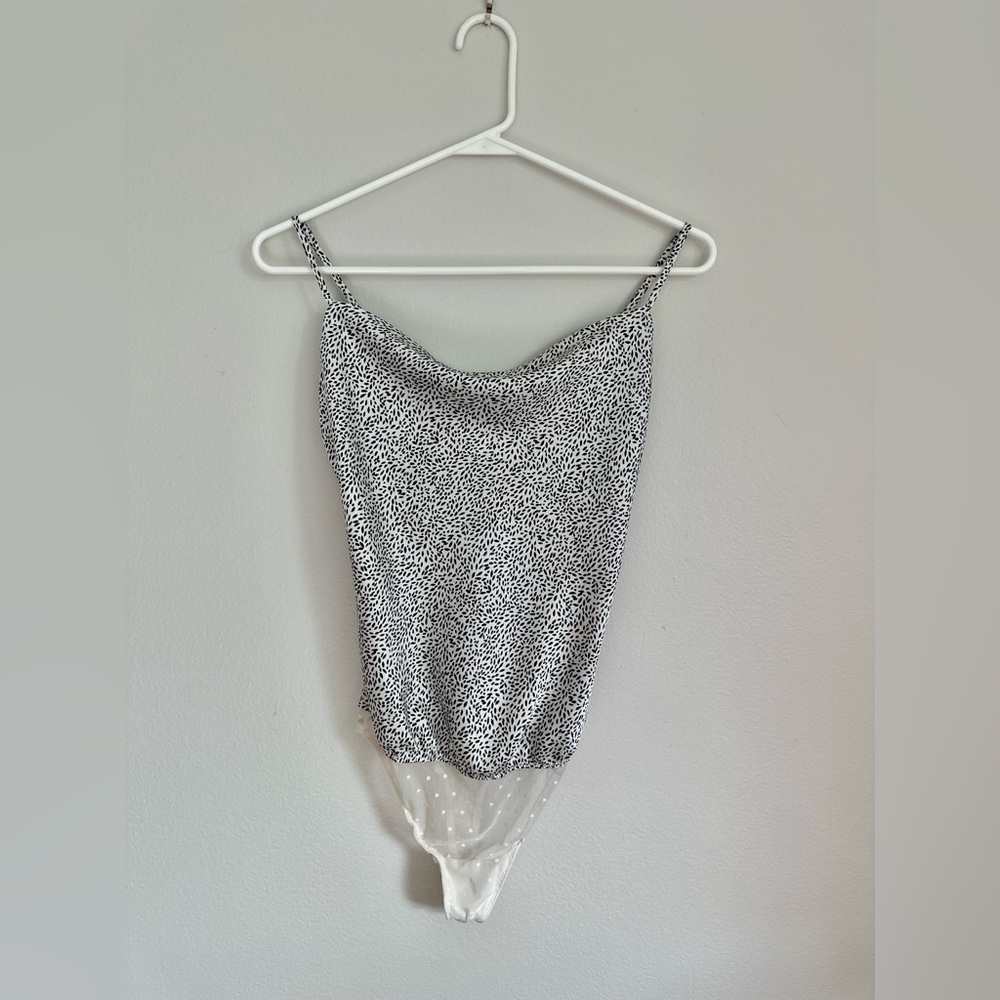 Leopard print Abercrombie cowl neck body suit.
